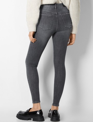 Blugi Bershka, gri, 36