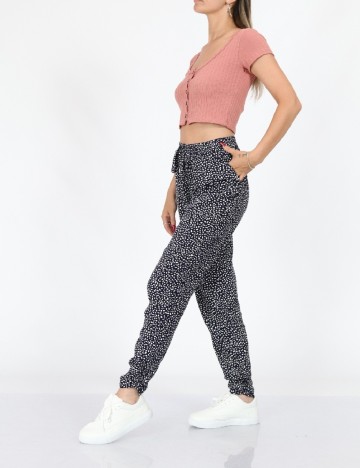Top Reserved, roz pudra, L