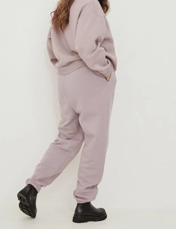 Pantaloni NA-KD Plus Size, mov