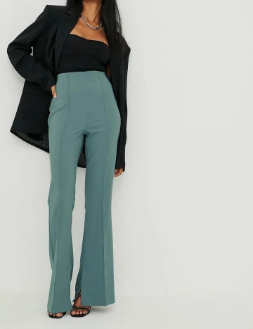 Pantaloni NA-KD, albastru, 36