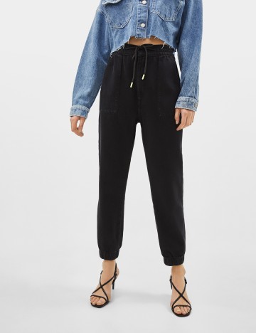 Pantaloni Bershka, negru, L