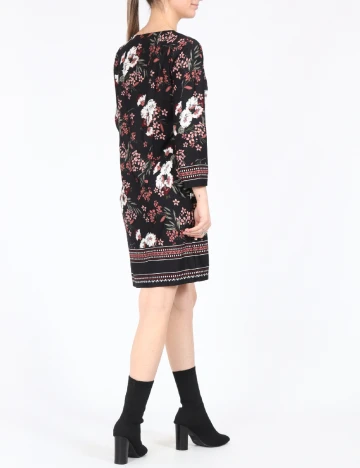Rochie medie Happy Holly, negru floral, 36/38