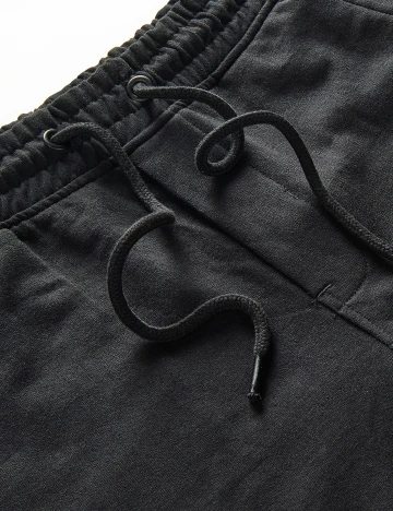 Pantaloni scurti Reserved, negru Negru