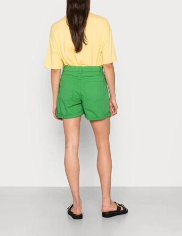 Pantaloni scurti Noisy May, verde, XS Verde