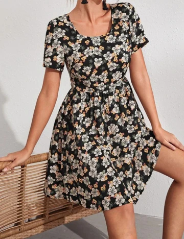 Rochie scurta SHEIN, floral, L