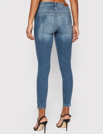 Blugi Only, albastru