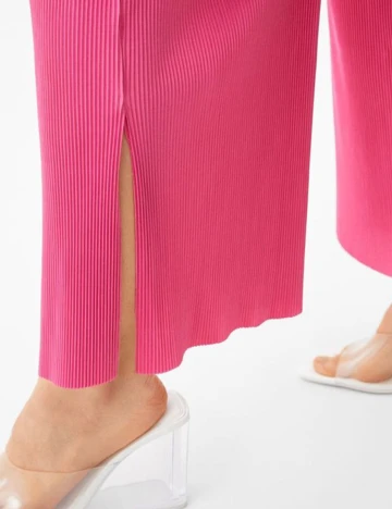 Pantaloni Bershka, roz, XS