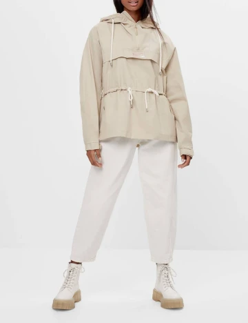 Jacheta Bershka, crem, S