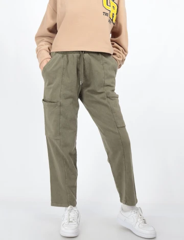 Pantaloni Stradivarius, verde, S Verde