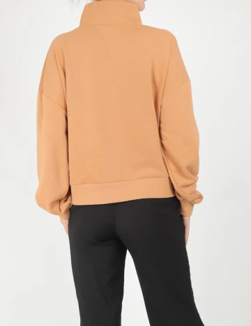 Bluza Stradivarius, maro, L