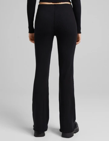 Pantaloni Bershka, negru, M