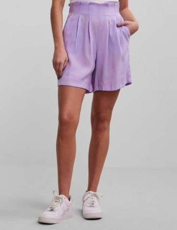 Pantaloni scurti Pieces, mov, S