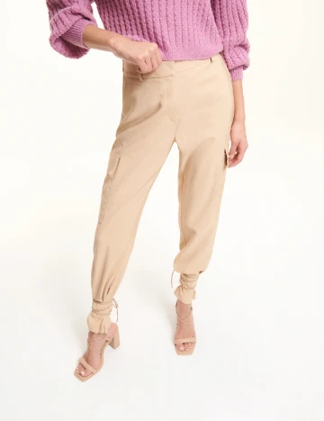 Pantaloni Reserved, crem, S