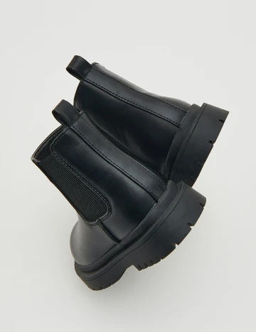 Ghete Reserved, negru, 26 Negru