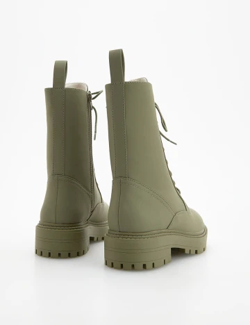 Ghete Reserved, verde, 39 Verde