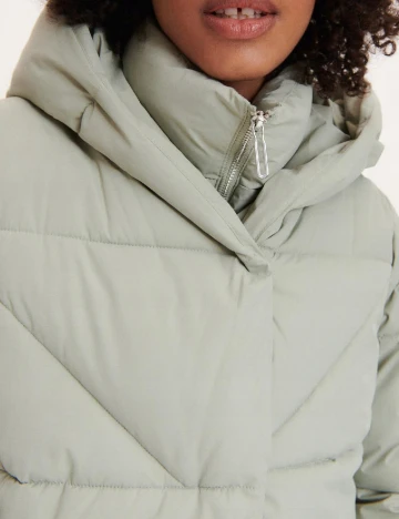 Geaca Reserved, verde, 40