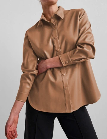 Jacheta Pieces, maro, L