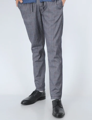 Pantaloni Only, gri