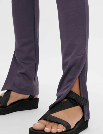 Pantaloni Mamalicious, mov