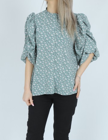 
						Camasa b.young, verde