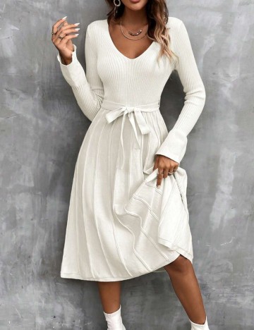 
						Rochie medie SHEIN, crem