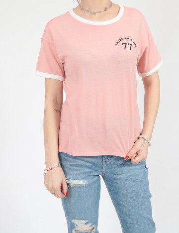 
						Tricou American Eagle, roz