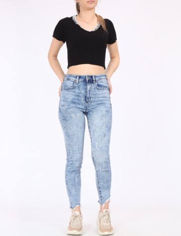 
						Blugi American Eagle, albastru