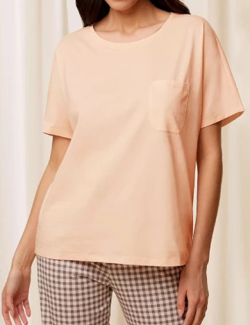 Tricou Triumph, piersica