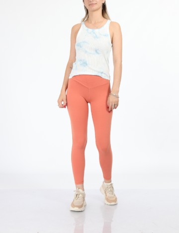 
						Colanti Aerie, somon