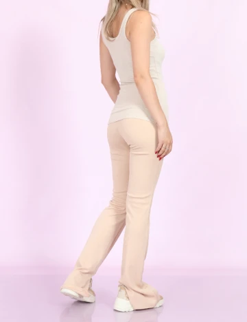 Maiou Aerie, bej