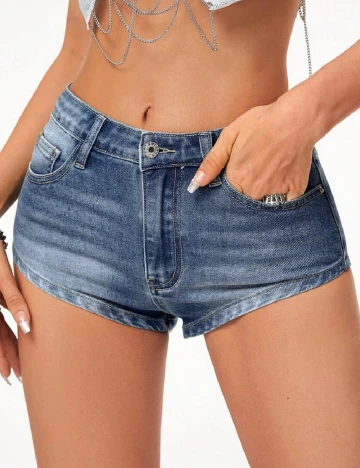 Pantaloni scurti SHEIN, albastru