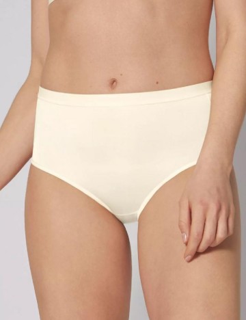 
						Chilot Sloggi by Triumph, crem