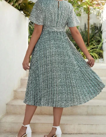 Rochie medie SHEIN Maternity, verde