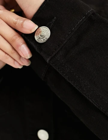 Jacheta Bolongaro Trevor, negru Negru
