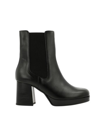 
						Botine BULL BOXER, negru
