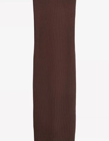Fusta Bershka, maro Maro