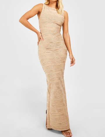 
						Rochie lunga Boohoo, crem