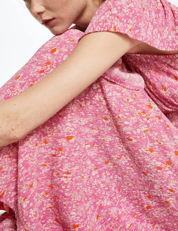Rochie medie Mango, roz