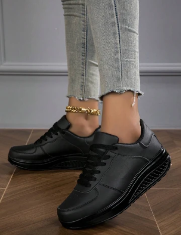 Adidasi SHEIN, negru