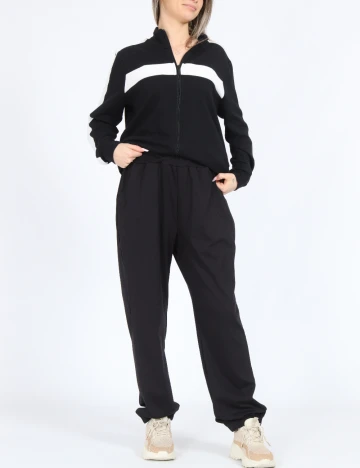Pantaloni SHEIN, negru