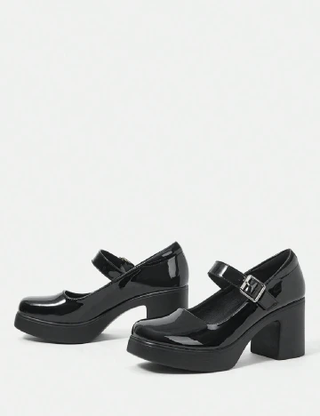 Pantofi SHEIN, negru