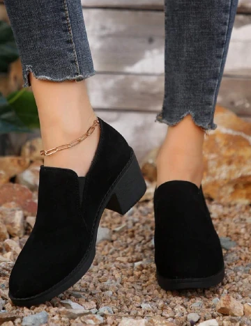 Pantofi SHEIN, negru
