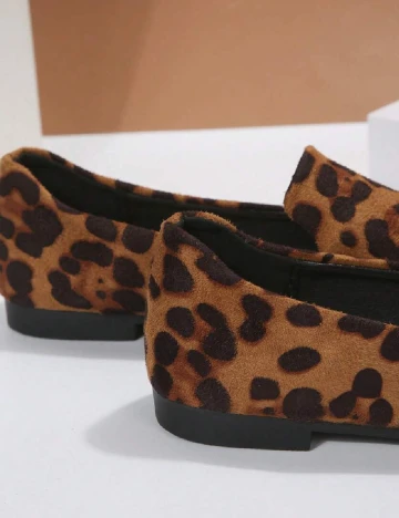 Balerini SHEIN, animal print