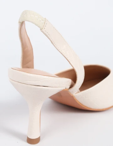 Pantofi SHEIN, crem Crem