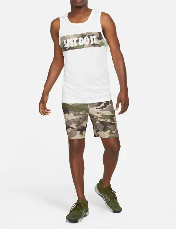 Pantaloni scurti Nike, army