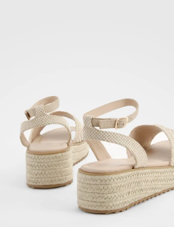 Sandale Boohoo, crem