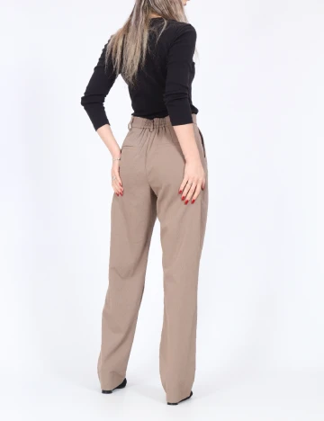 Pantaloni Pieces, maro Maro