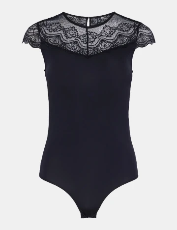 Body Pieces, negru