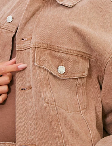 Jacheta Oversize PRETTYLITTLETHING, maro Maro