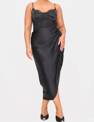 Rochie medie PRETTYLITTLETHING Plus Size, negru Negru